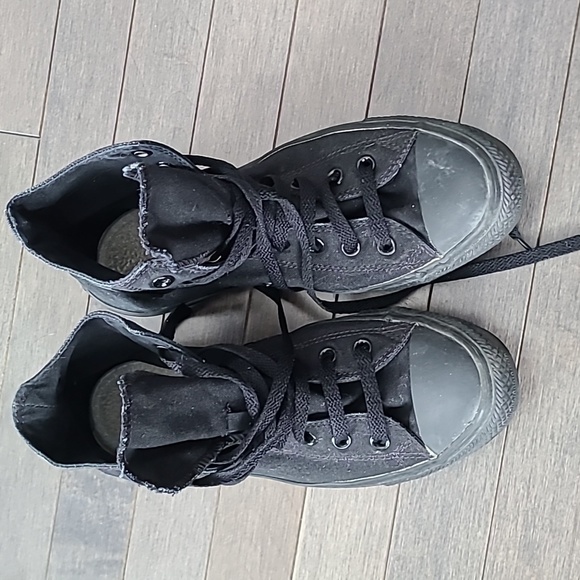 Mens Converse Chuck Taylor size 8 - Picture 2 of 4